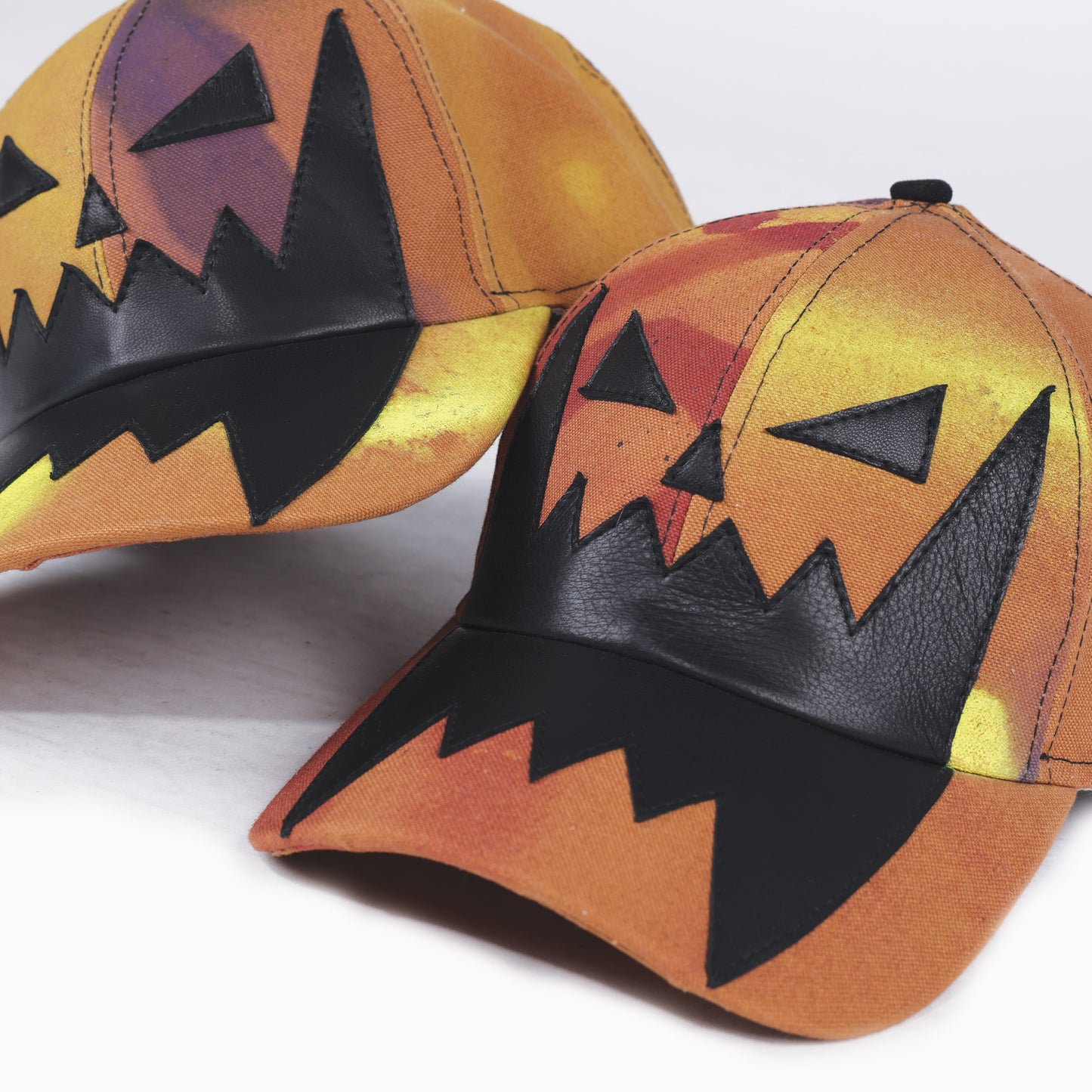 CARHARTT THERAPY LEATHER FACE HAT