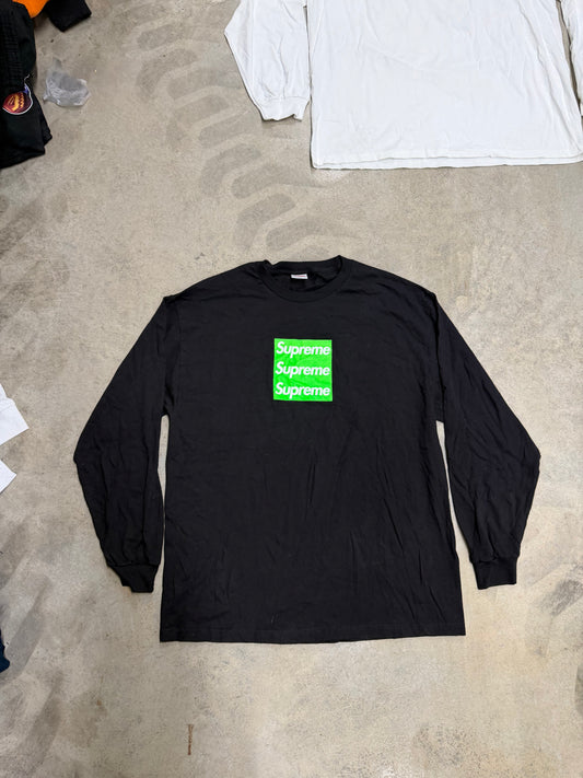 GLOW IN THE DARK TRIPLE BOXLOGO LONGSLEEVE