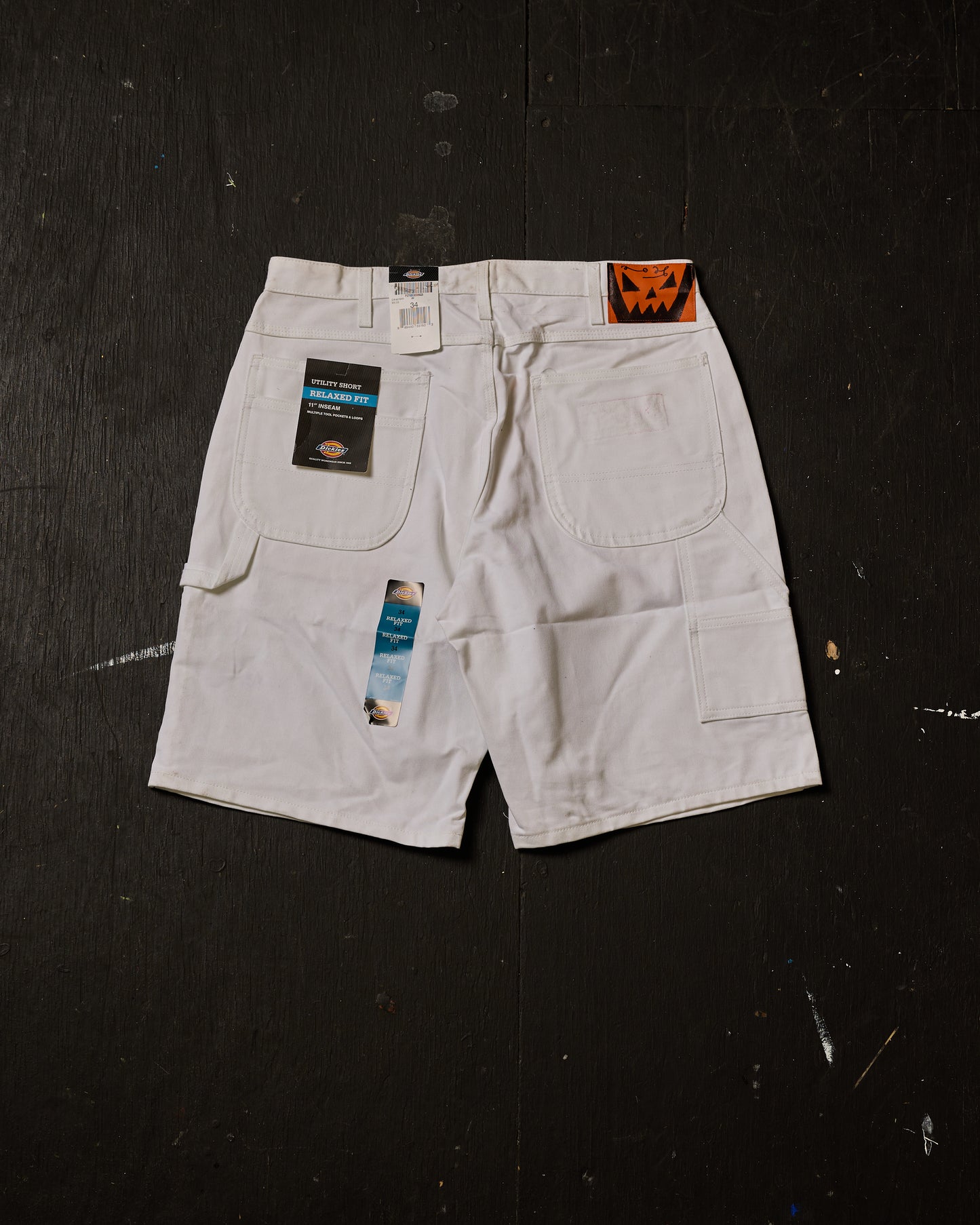 AIRBRUSHED PUMPKIN UTILITY SHORT #1 (SIZE 34)