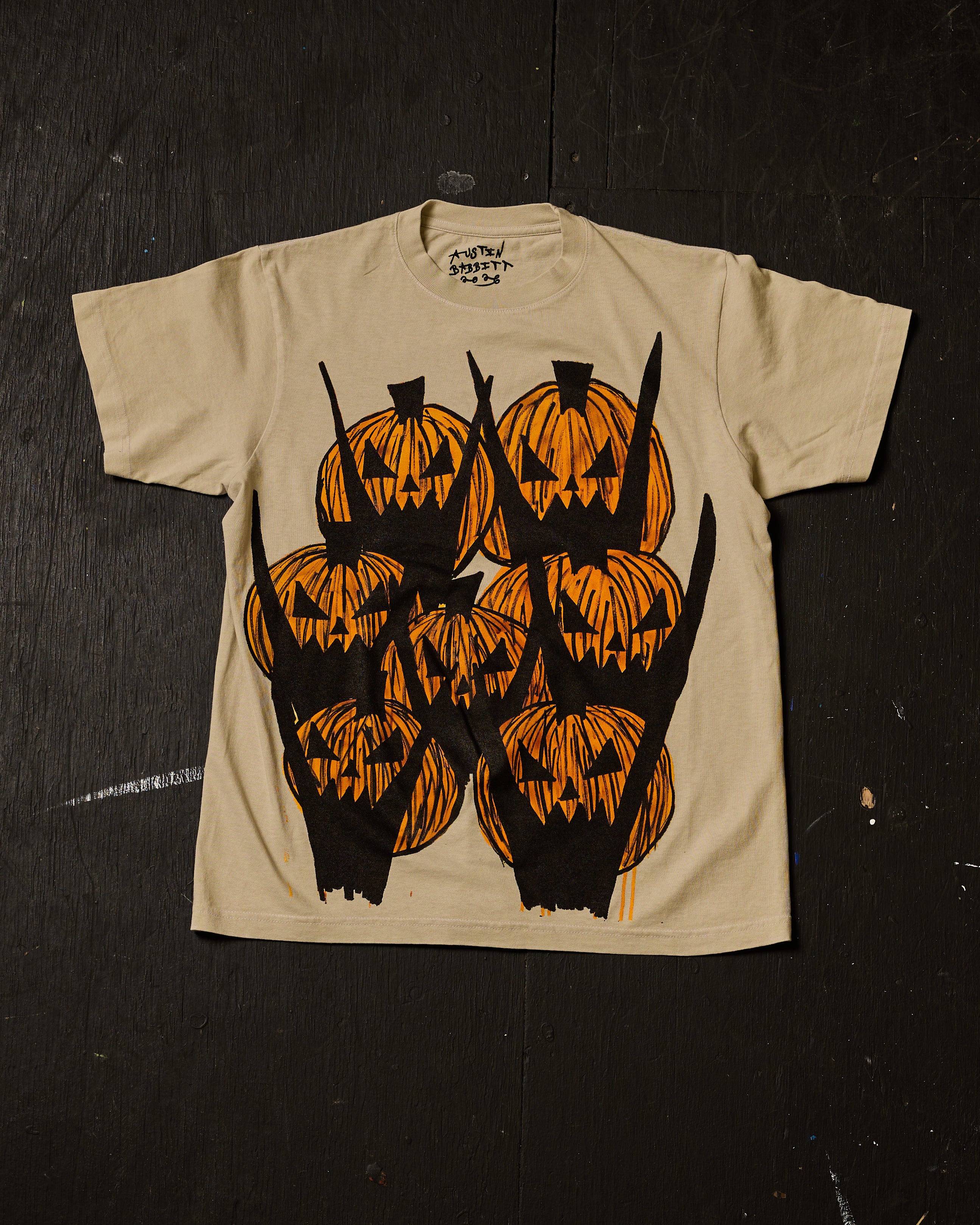 AIRBRUSHED PUMPKIN SHIRT
