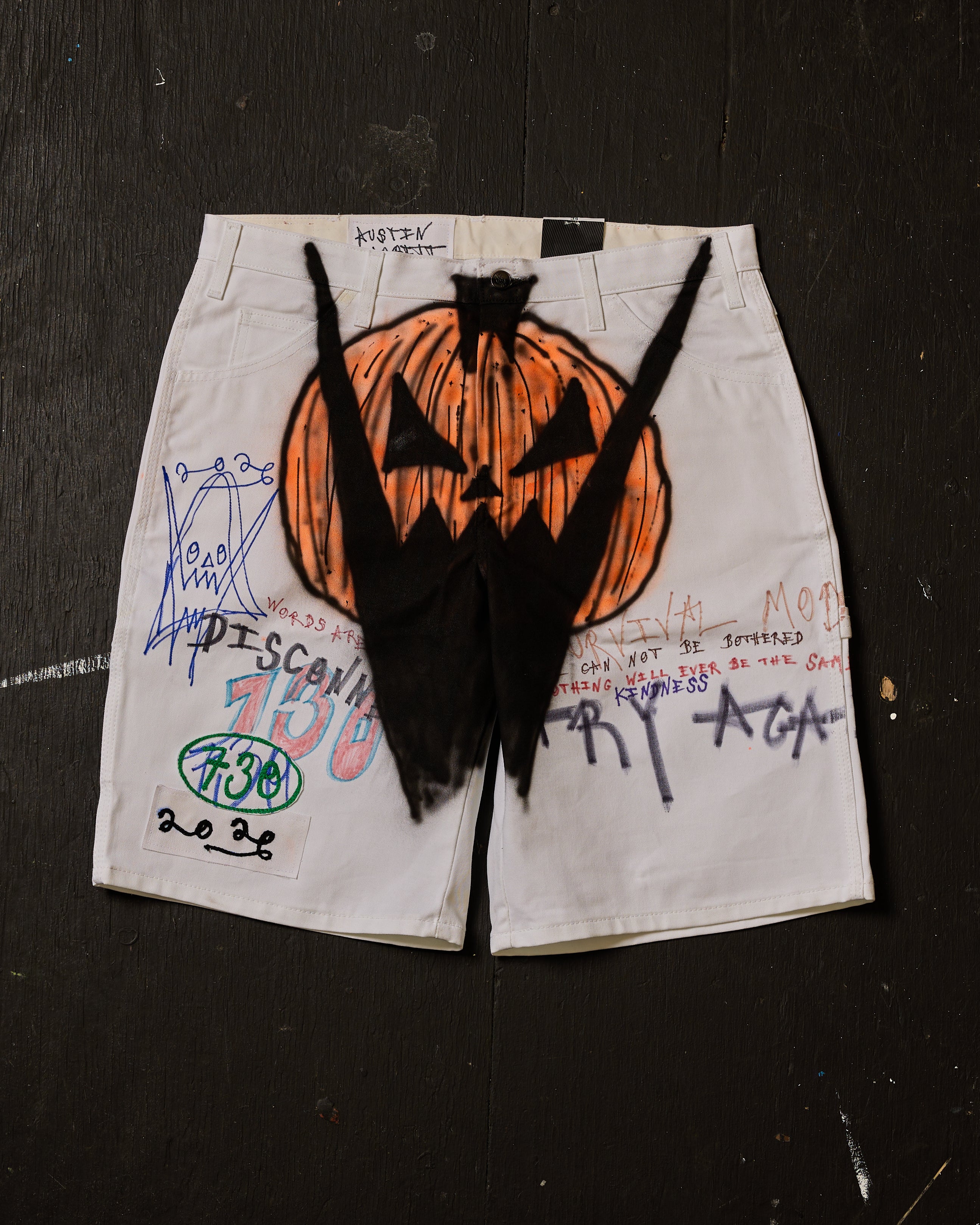 AIRBRUSHED PUMPKIN UTILITY SHORT #9 (SIZE 34)
