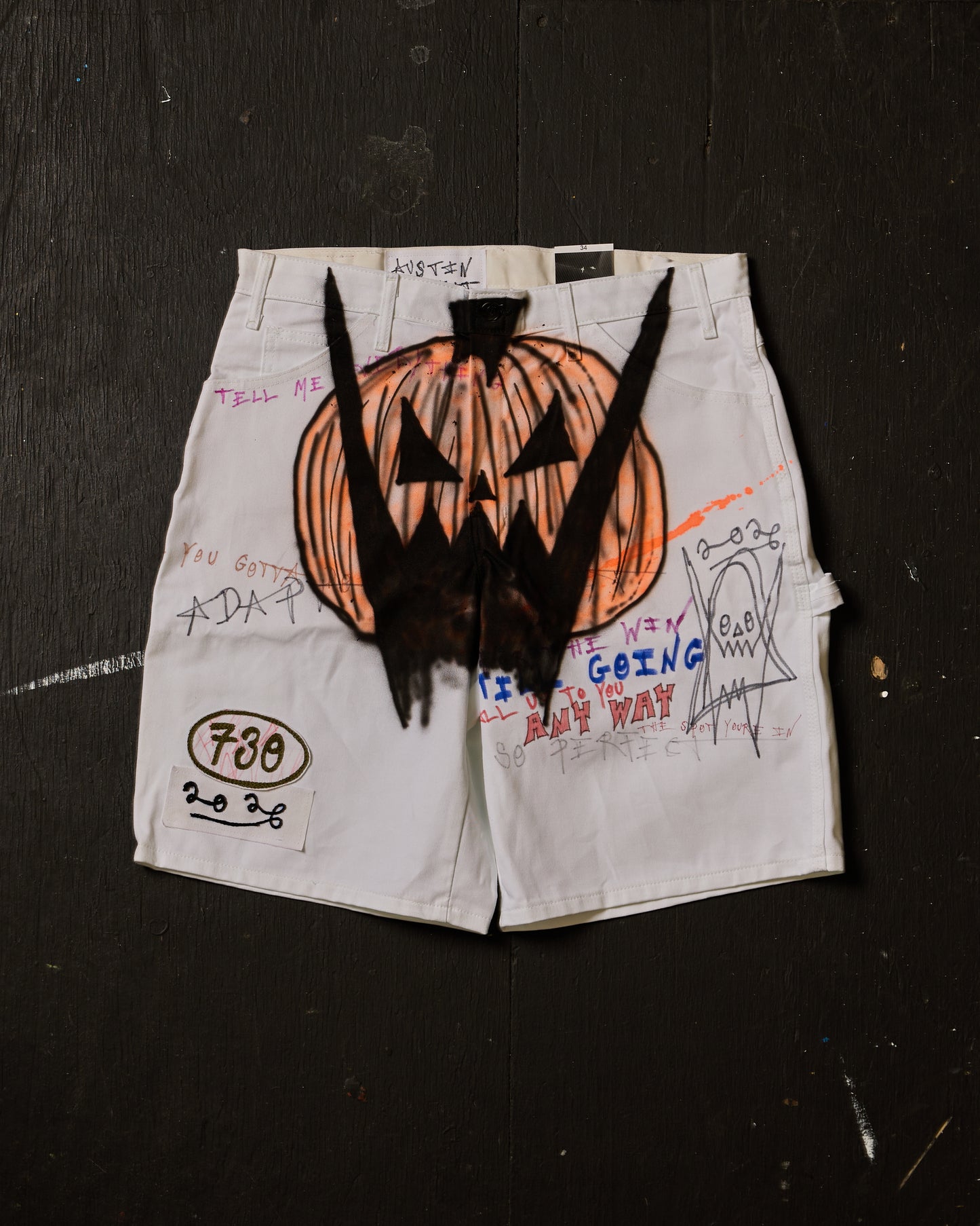 AIRBRUSHED PUMPKIN UTILITY SHORT #10 (SIZE 34)