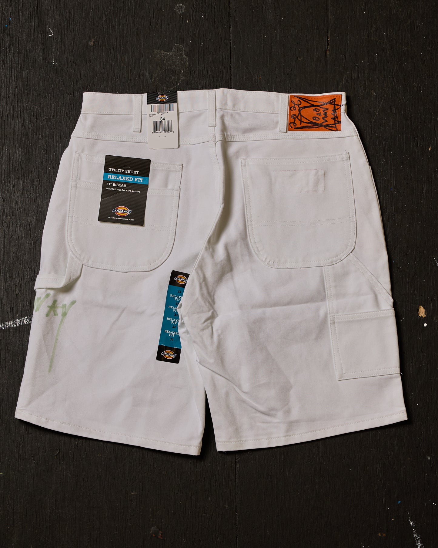 AIRBRUSHED PUMPKIN UTILITY SHORT #15 (SIZE 34)
