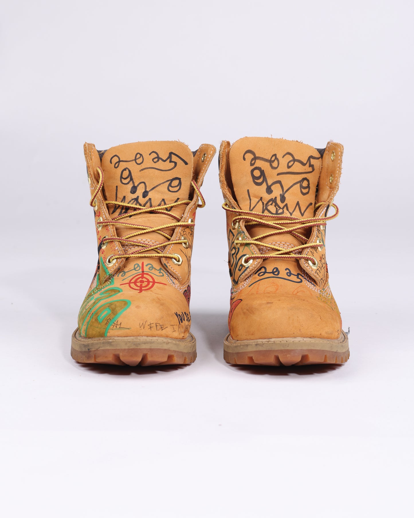 HAND DRAWN PUMPKIN TIMBERLANDS