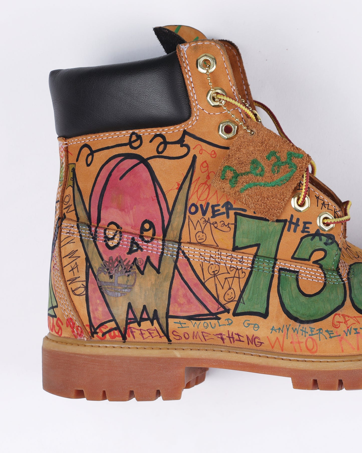 HAND DRAWN PUMPKIN TIMBERLANDS