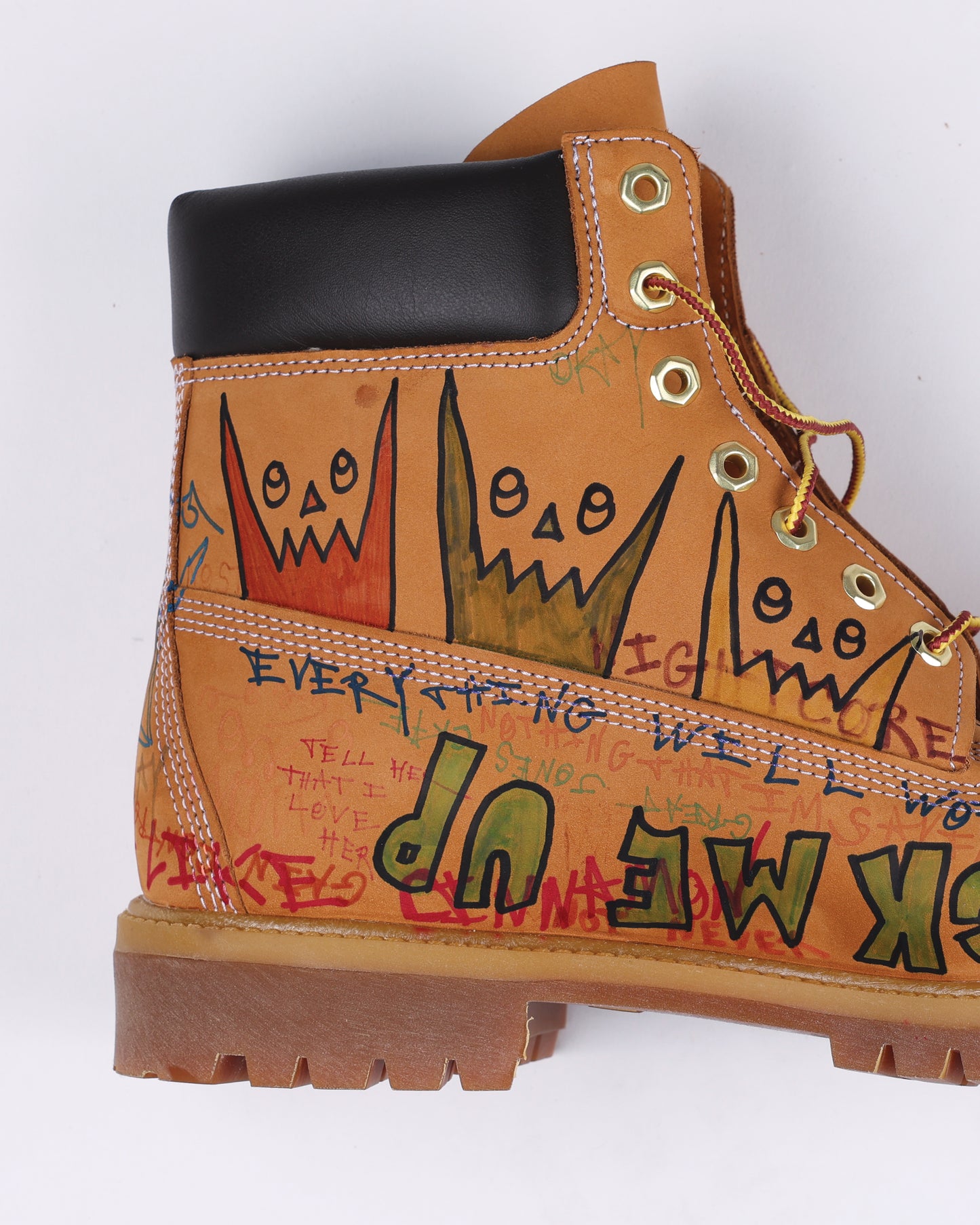 HAND DRAWN PUMPKIN TIMBERLANDS